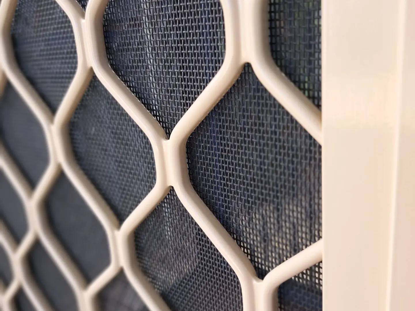 7mm aluminium grille standard diamond grille security screen door
